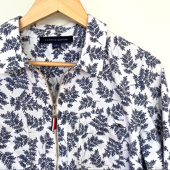 Tommy Hilfiger Tops - Tommy Hilfiger 💯 cotton shirt